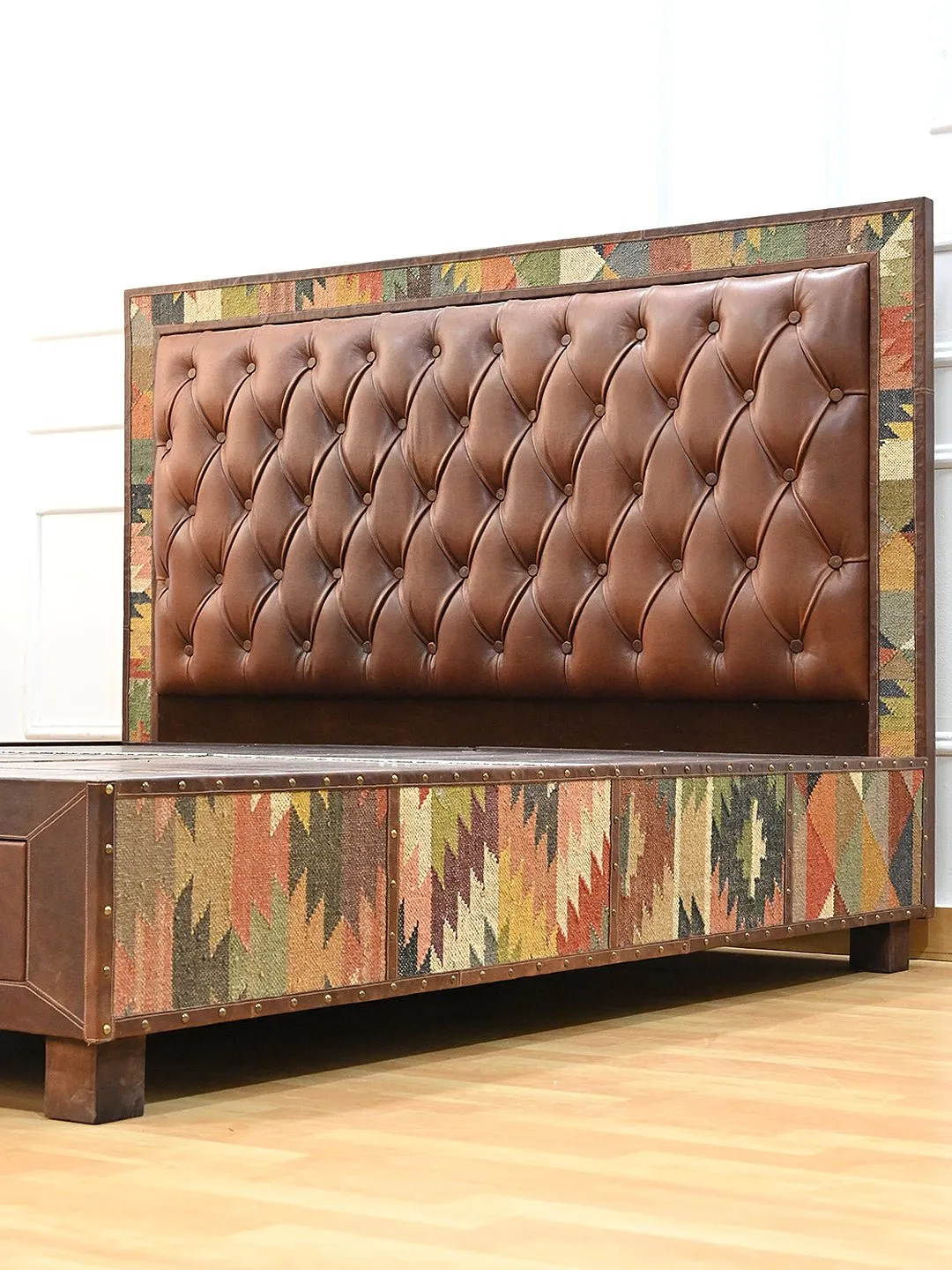 CARUS- WOODEN DOUBLE BED WITH KILIM & LEATHER