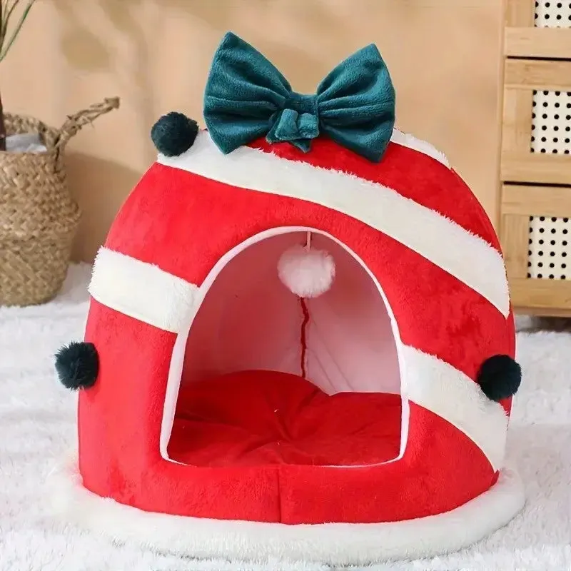 Cozy Christmas Cat Bed - Ultimate Kitten Retreat