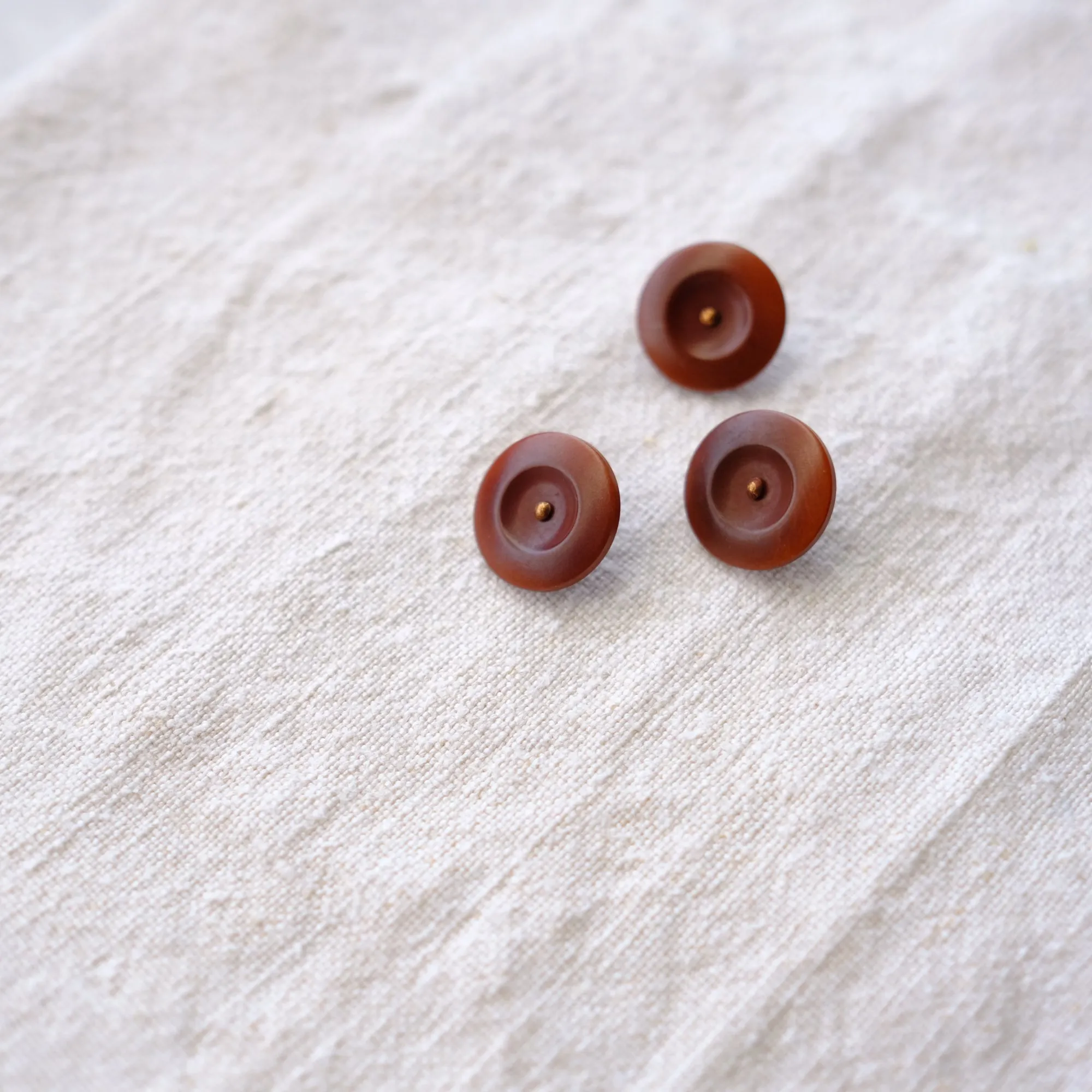 Naturally Dyed Buttons