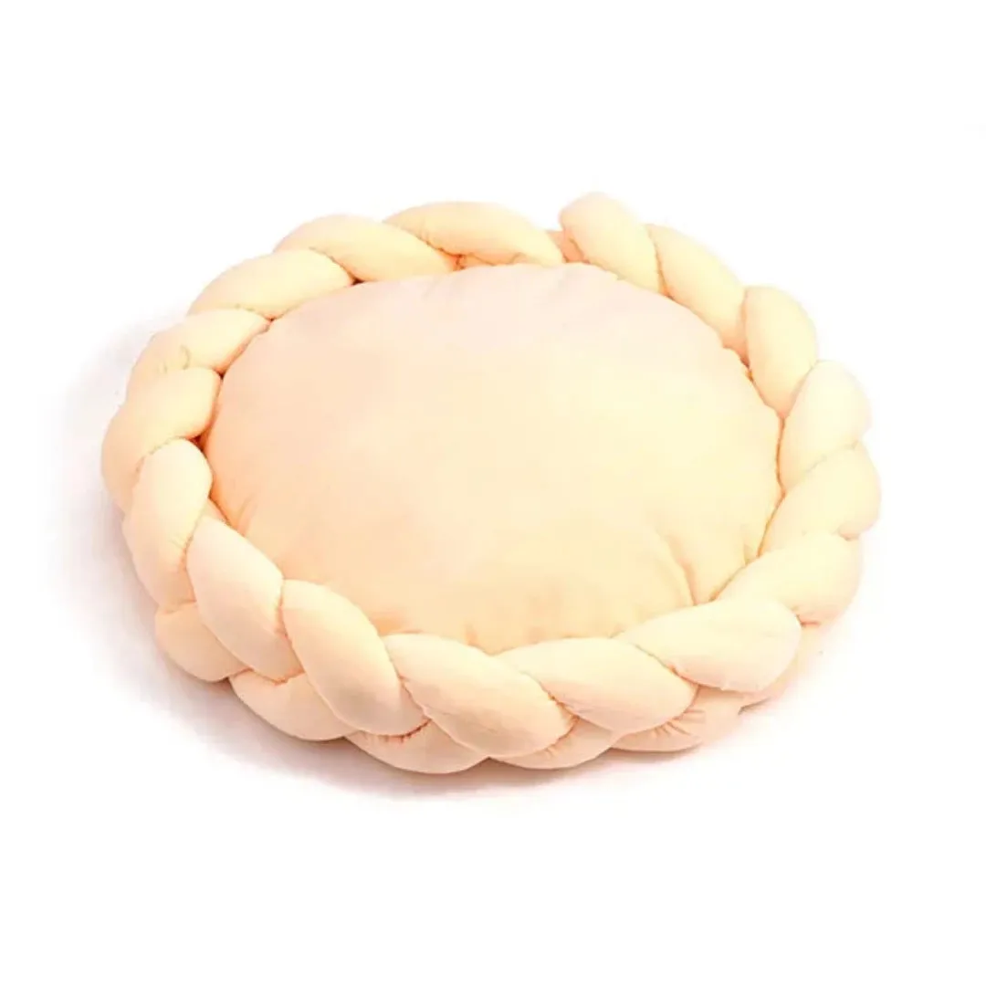 PetAffairs Warm Candy-Colored Donut Pet Bed