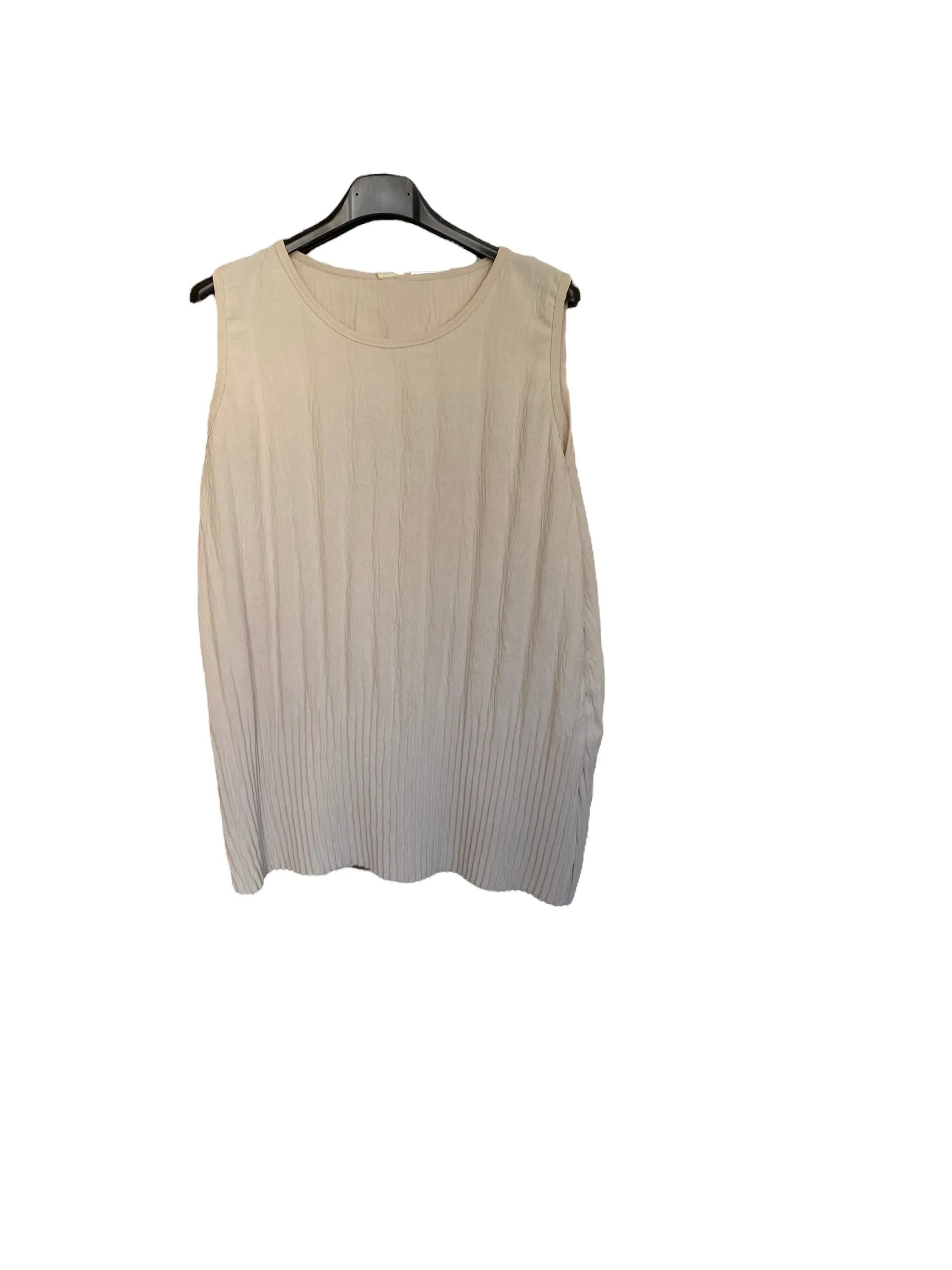 Plain Pleated Sleeveless Round neck Top (3 Colours)