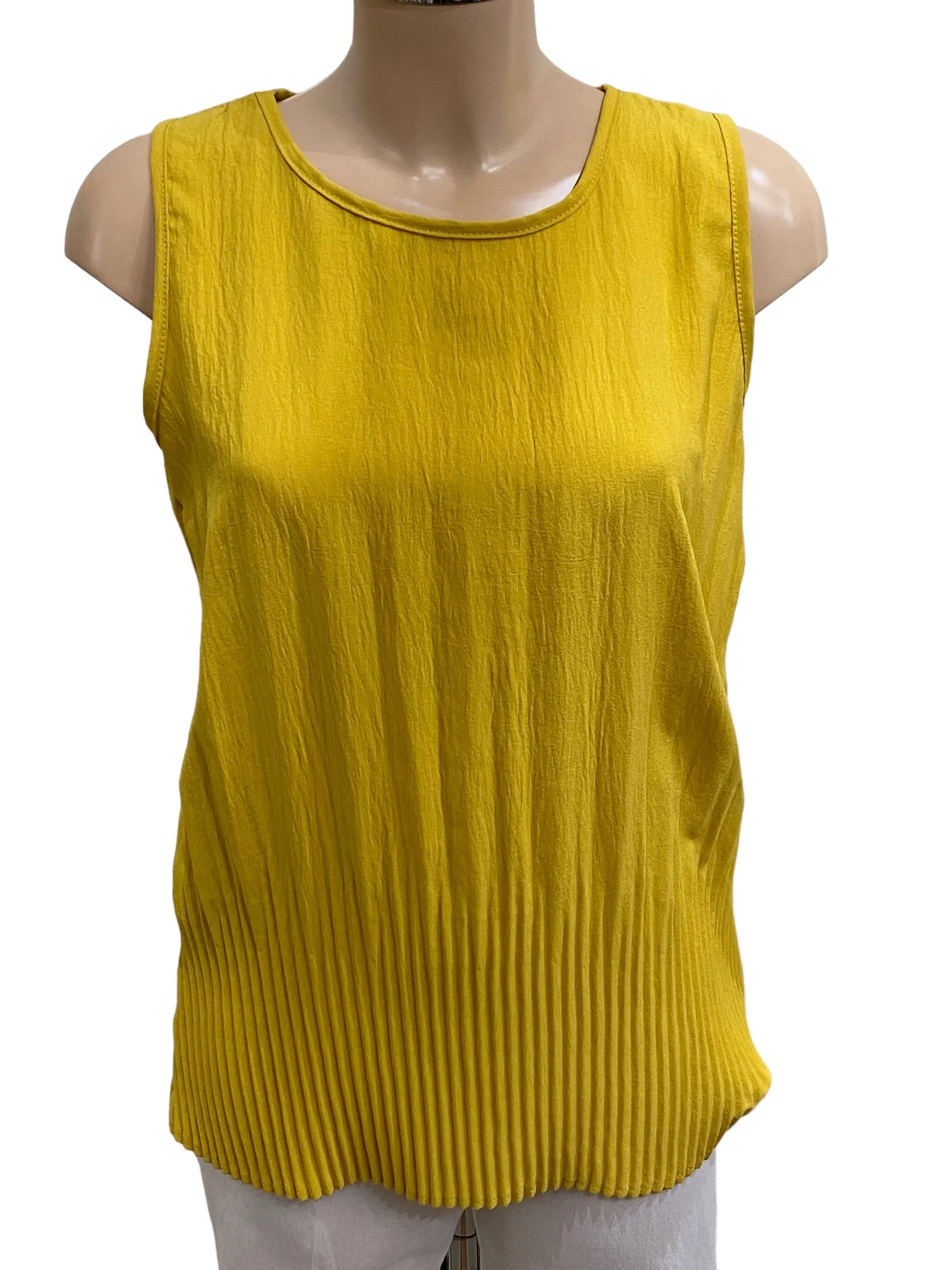 Plain Pleated Sleeveless Round neck Top (3 Colours)